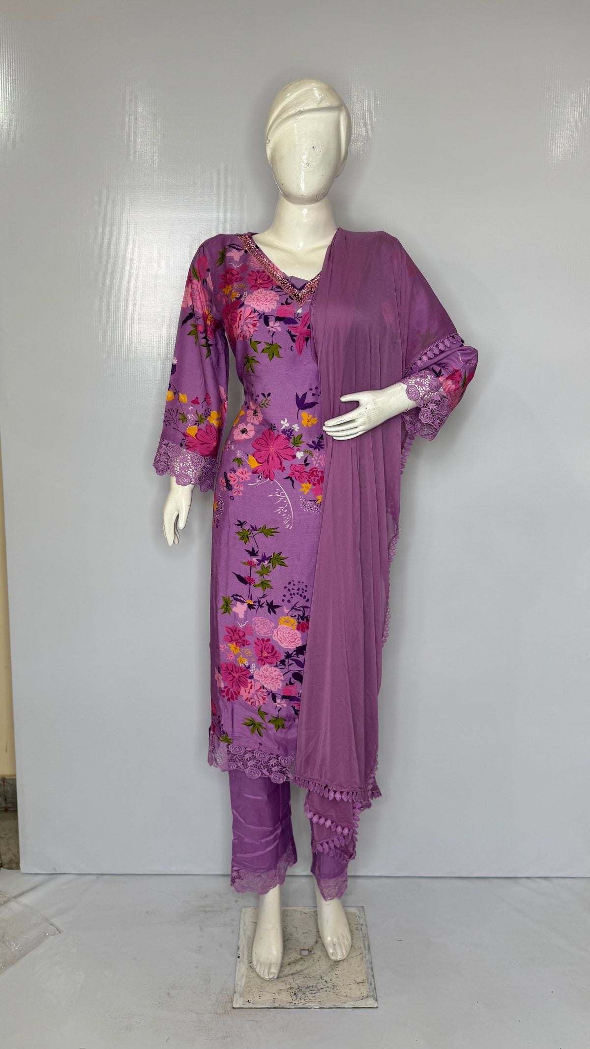 Lavender Floral Print Pure Fabric Suit Set with Lace Detailing