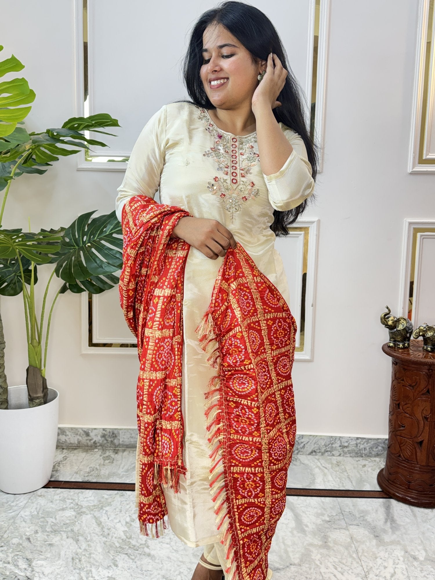 Cream Chanderi Kurta Set with Bandhani Dupatta - Brisora, view 3 of 10