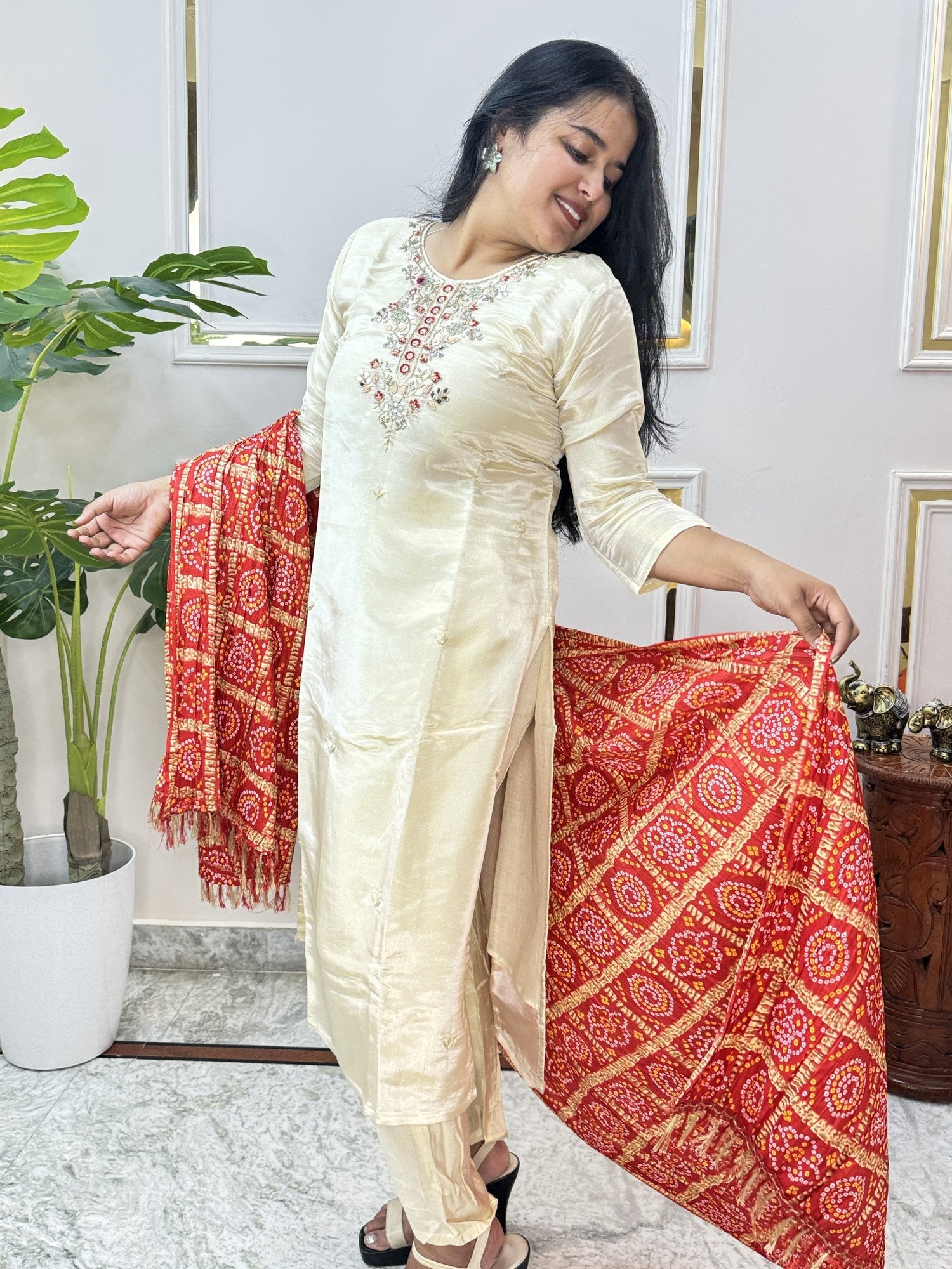 Cream Chanderi Kurta Set with Bandhani Dupatta - Brisora, view 6 of 10