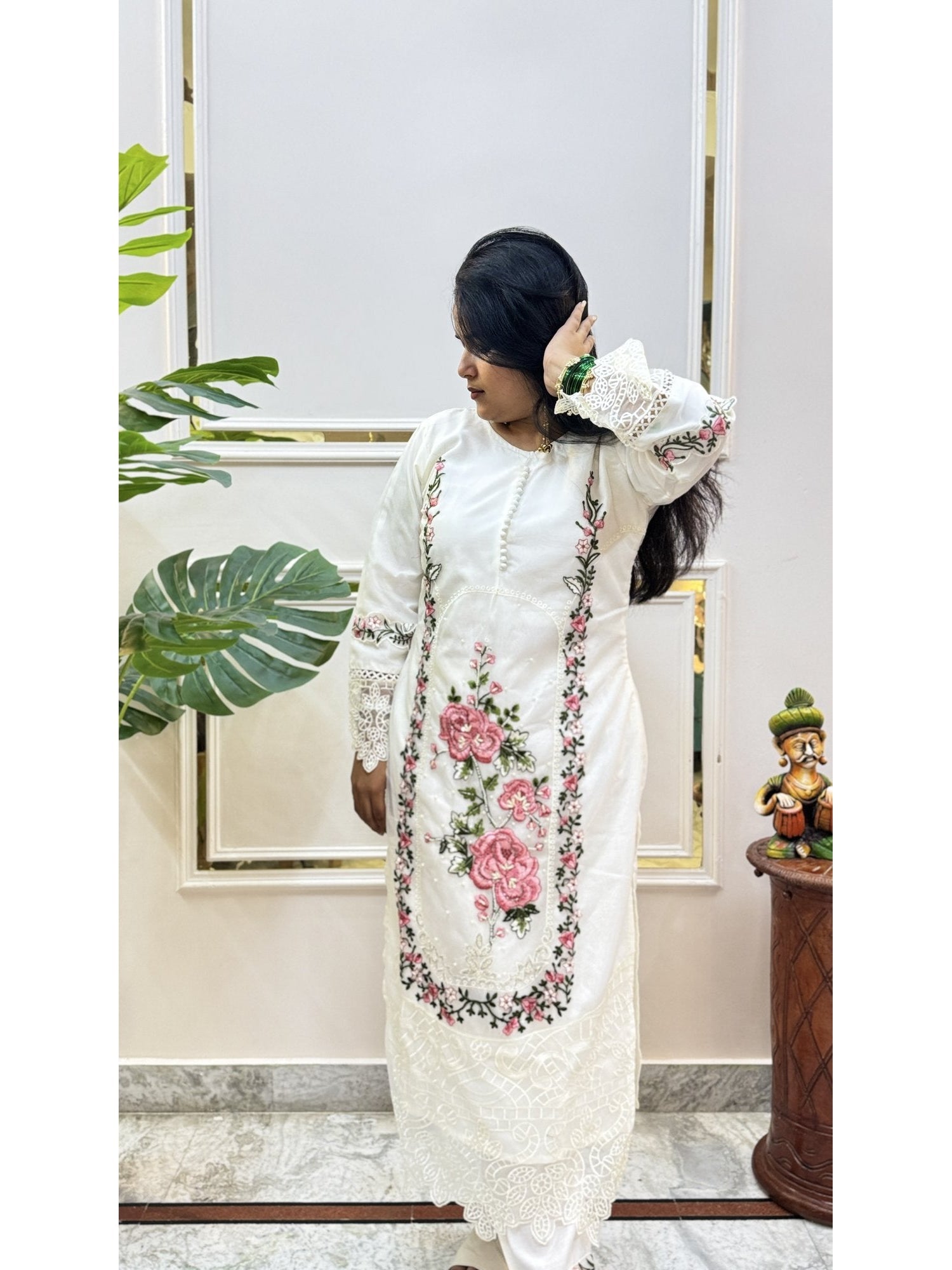 Cream Rose Embroidered Kurta Set - Brisora, view 3 of 9