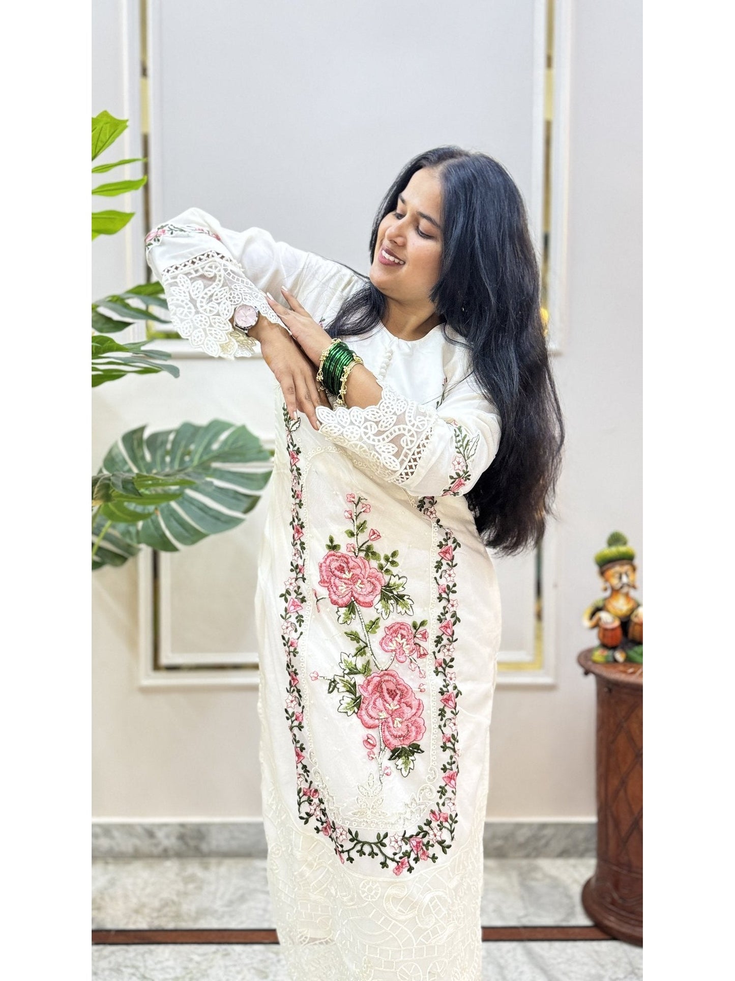 Cream Rose Embroidered Kurta Set - Brisora, view 7 of 9
