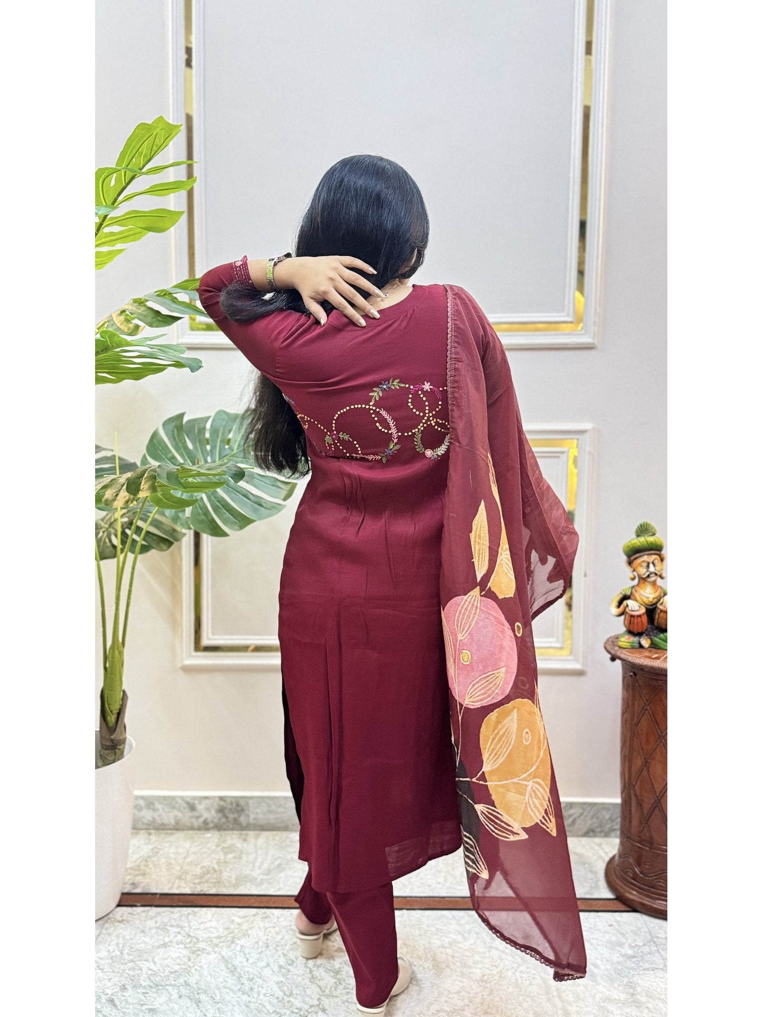 Maroon Kurta Set with Contrast Printed Dupatta - Brisora, view 3 of 5