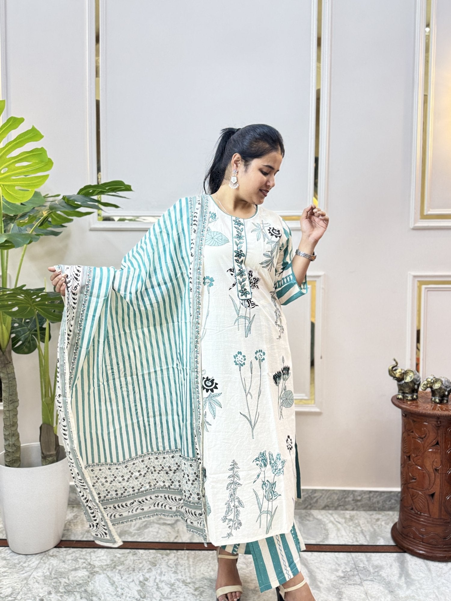 Off-White Floral Block Print Cotton Kurta Set - Brisora, view 2 of 6