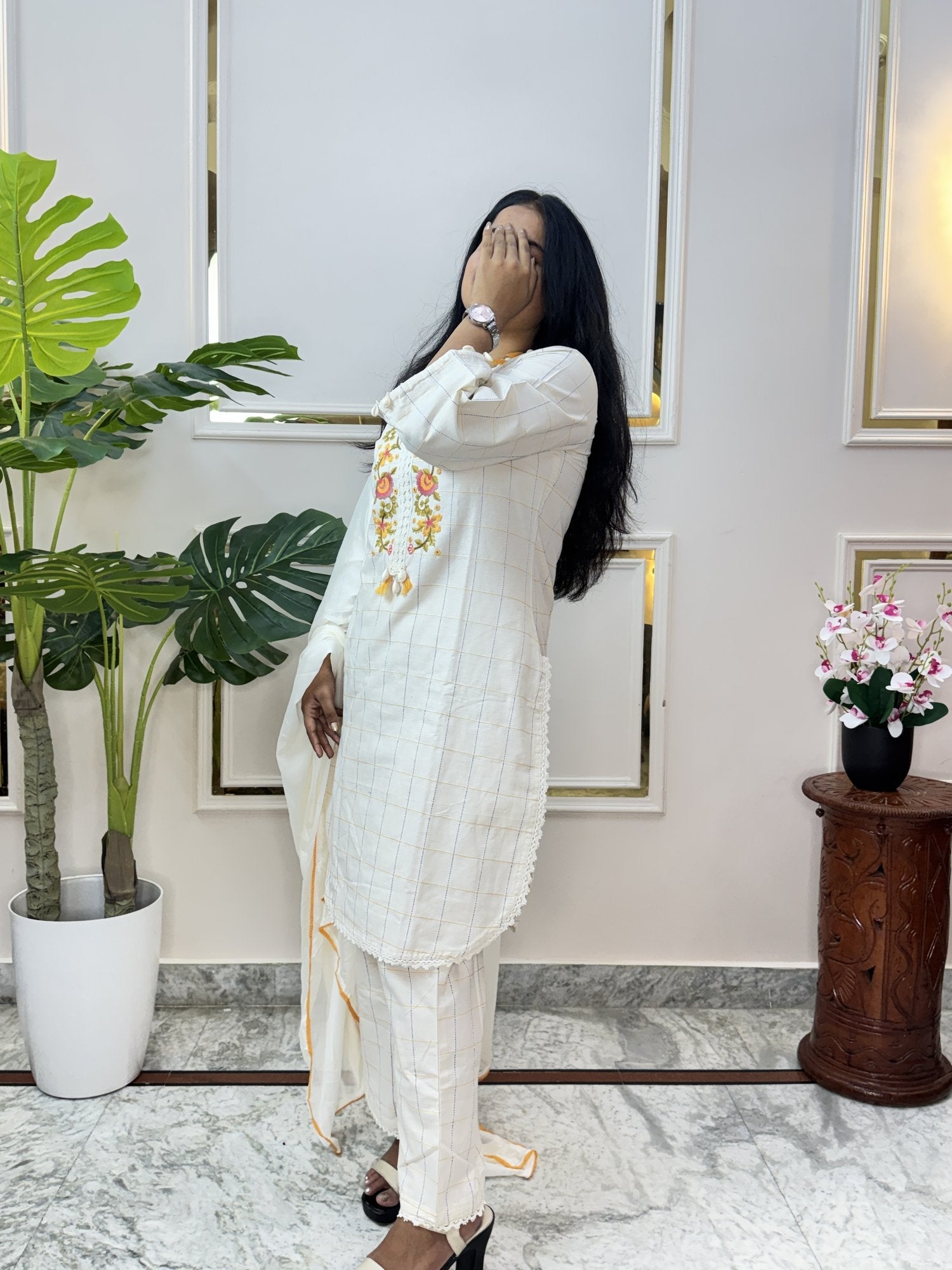 Off-White Self-Check Cotton Kurta Set with Floral Embroidery - Brisora, view 4 of 10