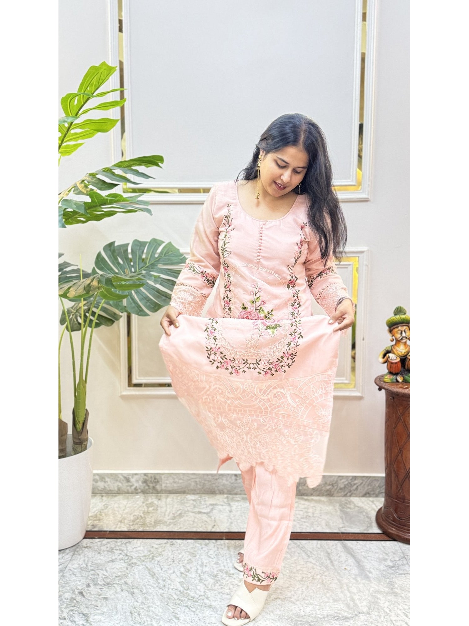 Peach Embroidered Kurta Set - Brisora, view 4 of 10