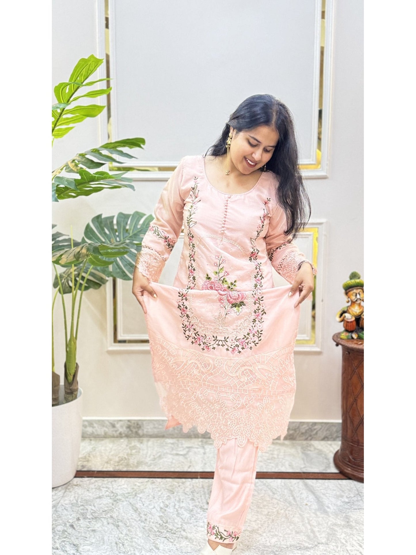 Peach Embroidered Kurta Set - Brisora, view 5 of 10