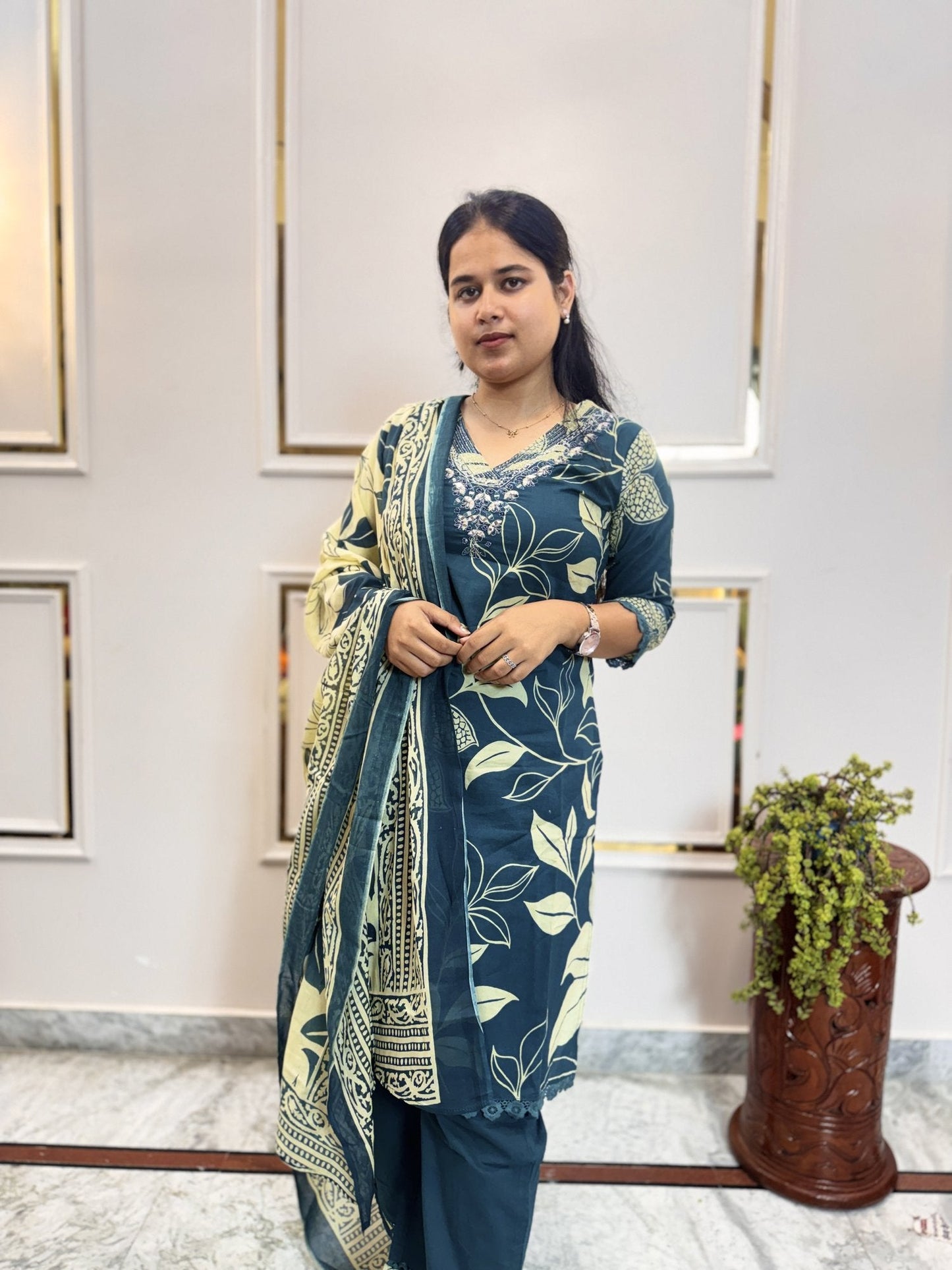 Teal Blue Floral Leaf Print Kurta Set - Brisora, view 4 of 10