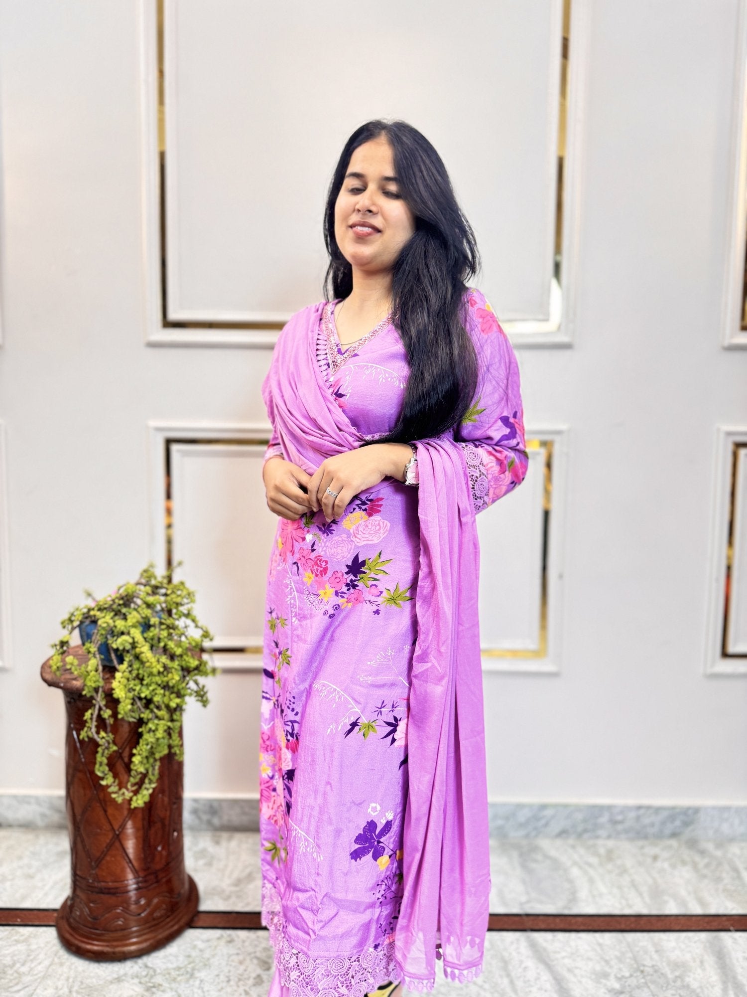 Wine Kurta Set with Bird Motif Embroidery - Brisora, view 3 of 9